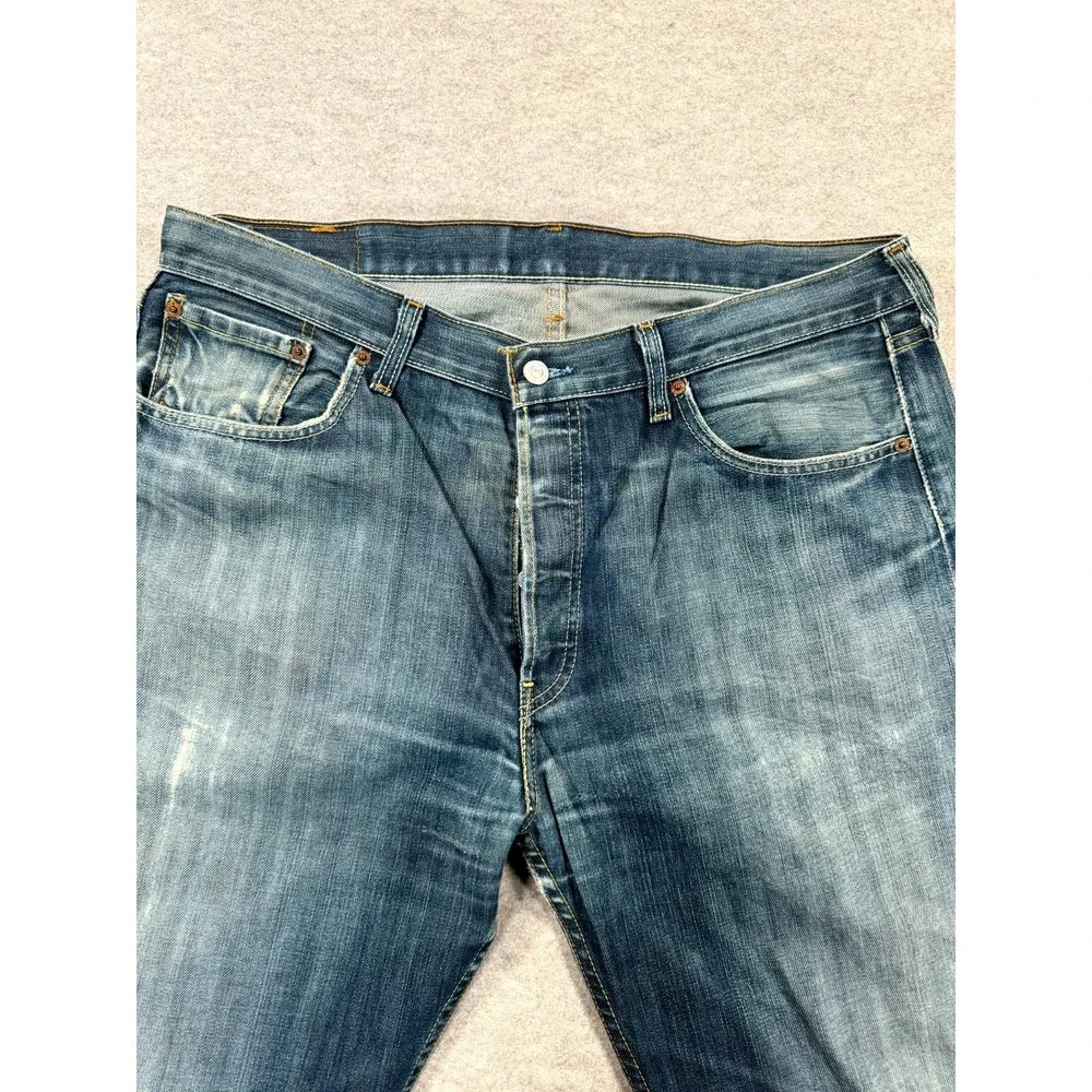 Levi's 501 Straight Leg Jeans Mens 38x34 Blue Denim Button Fly Grunge 00501-0154